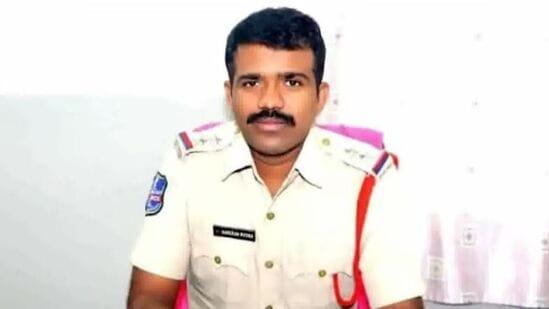 Vajedu SI Suicide Case : వాజేడు ఎస్సై సూసైడ్ కేసు.. ఆ మూడో వ్యక్తి ఎవరు? 8 ముఖ్యమైన అంశాలు