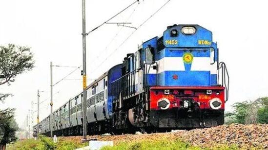 Trains Cancelled : దయచేసి వినండి.. ఆరు రైళ్లు ర‌ద్దు.. మరో ఆరు రైళ్లు దారి మ‌ళ్లింపు!