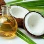 Coconut Oil : స్ట్రెచ్​మార్క్స్ నుంచి.. లిప్​కేర్​ వరకు.. కొబ్బరినూనె బెస్ట్