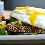 Sunny Side Up Egg Recipe : ఈ సన్నీ సైడ్ అప్ ఎగ్ చాలా సింపుల్, హెల్తీ రెసిపీ