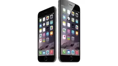 2014 లో వచ్చిన iPhone 6 Plus, plus-size లో వచ్చిన తొలి మోడల్&nbsp;