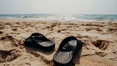 Agonda Beach, Goa: బీచ్ ప్రియులకు దీని గురించి తెలిసే ఉంటుంది. ఇది గోవాలో ఉంటుంది. సౌత్ గోవాలో ఉన్న ఈ బీచ్ లో వాటర్ క్రిస్టల్ క్లియర్ గా ఉంటుంది. రొమాంటిక్ ట్రిప్ కోసం ఈ బీచ్ బెస్ట్ చాయిస్.
