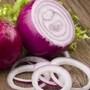 Raw Onions health benefits: పచ్చి ఉల్లిపాయలు తీంటే ఆరోగ్యానికి మంచిదా? వివరాలివే (HT Photo)