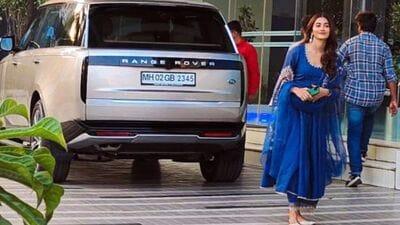 Pooja Hegde New Car: దసరా రోజు కొత్త లగ్జరీ కారు కొన్న పూజా హెగ్డే..  కళ్లు చెదిరే ధర!