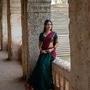 <p>Ruhani Sharma Hot Photos: రుహాని శర్మ లంగా ఓణీ ఫొటోషూట్ వైరల్ అవుతోంది. గ్రీన్, పర్పుల్ కలర్ లోని ఈ తెలుగమ్మాయి గెటప్ ఆమెకు బాగా సూటయింది.</p>